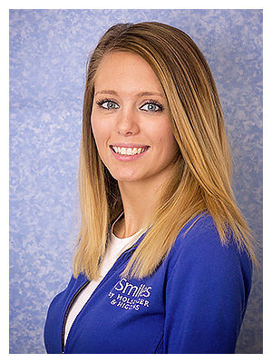 Kristen Headshot